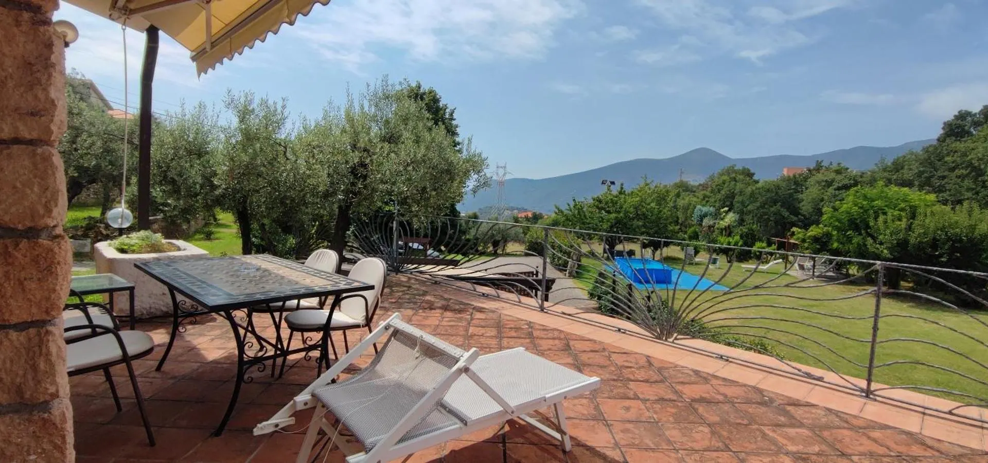 Agriturismo Peterpan Pietra Ligure Lantgård