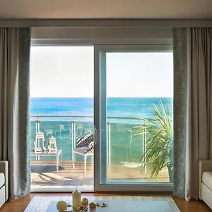 Hotell Grand, Pietra Ligure